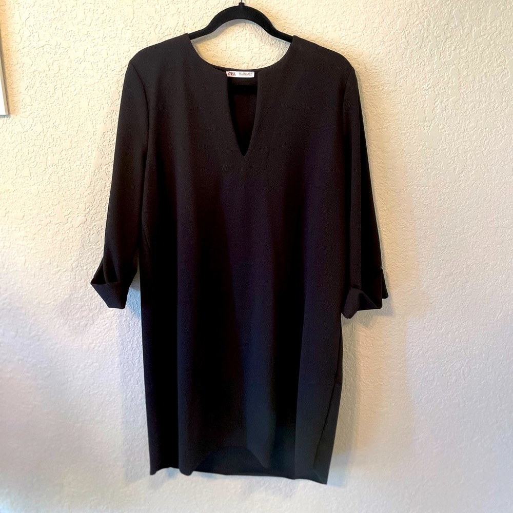 Zara Shift Dress. Size L
